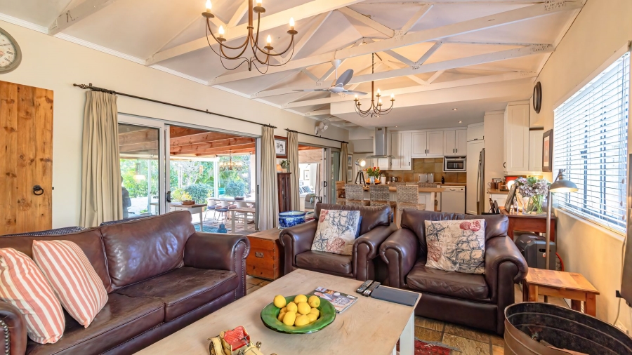 4 Bedroom Property for Sale in Groenvlei Western Cape